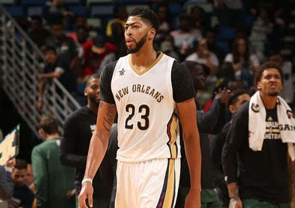 出惊人力量 出惊人力量